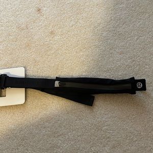 lululemon fast and free running belt mini